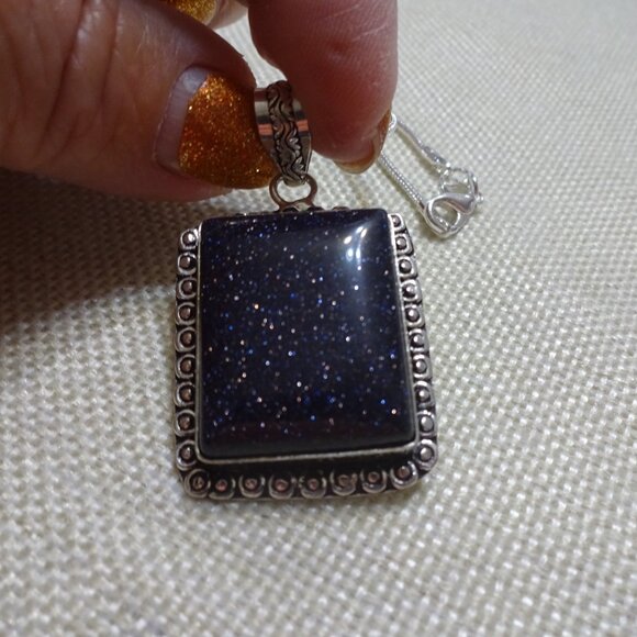 Stunning BLUE SUNSTONE Handmade Sterling 925 Pendant/Chain #653C - Picture 2 of 3